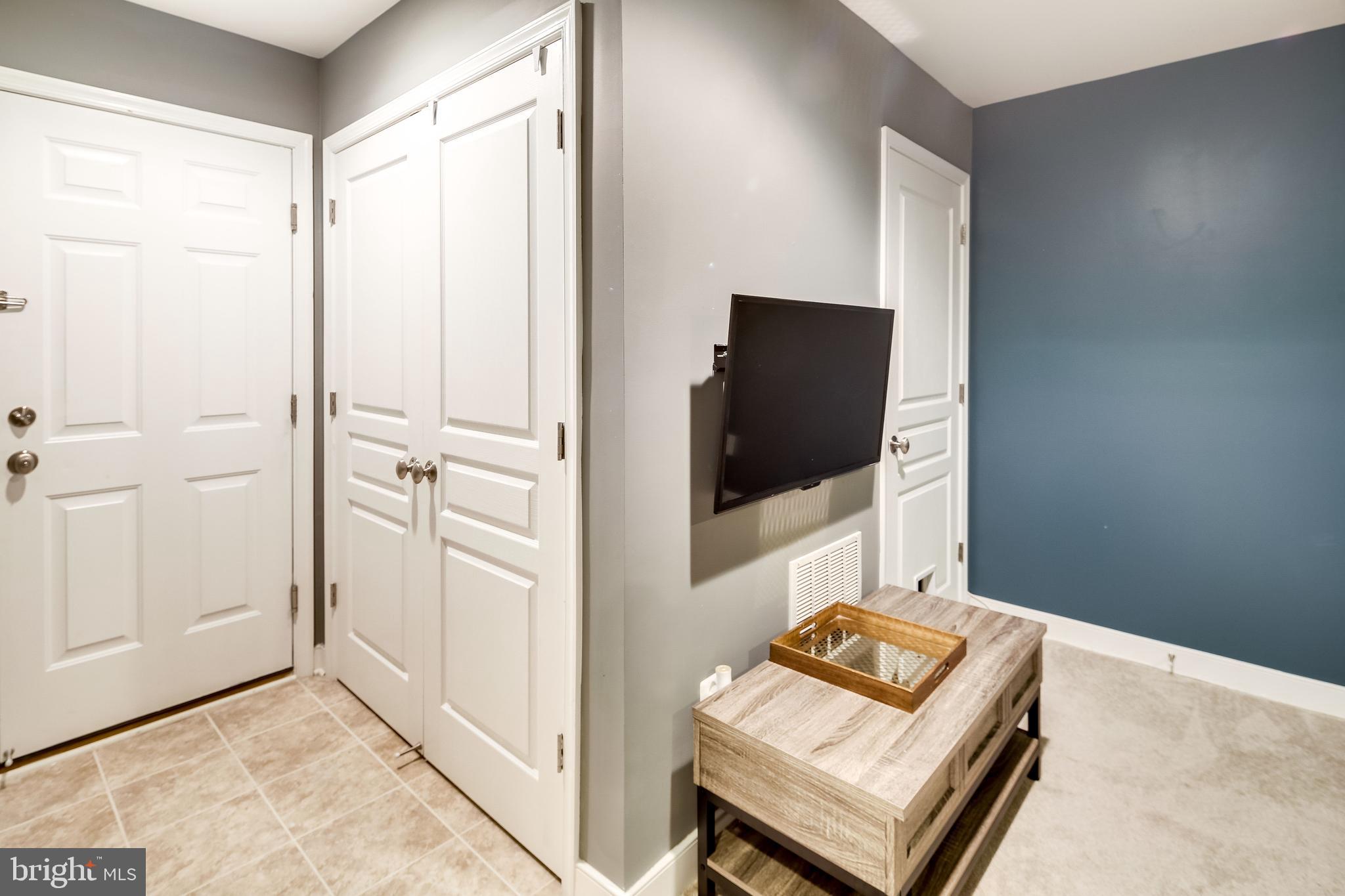 ADMIRALS RIDGE - Residential