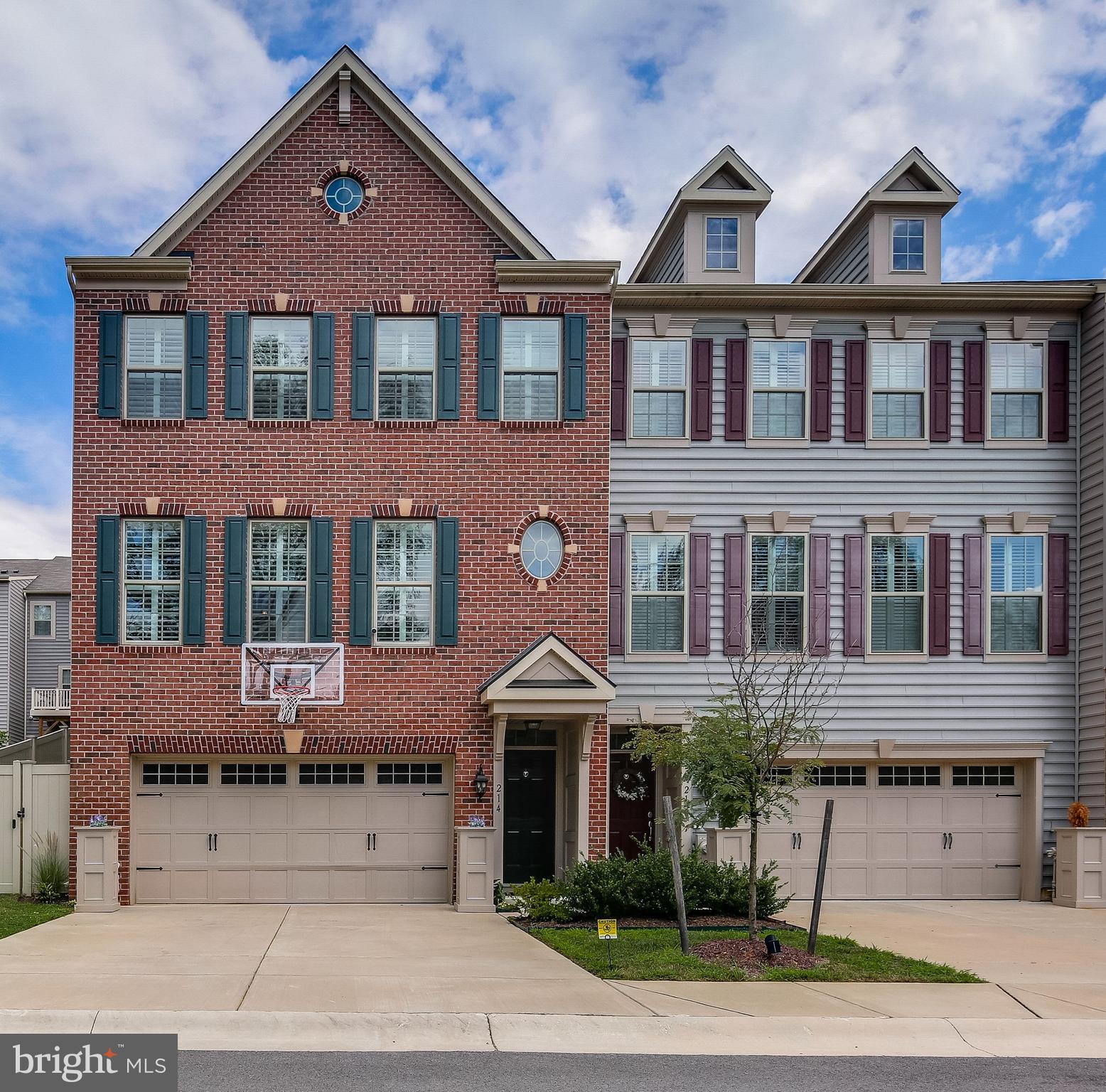 ADMIRALS RIDGE - Residential