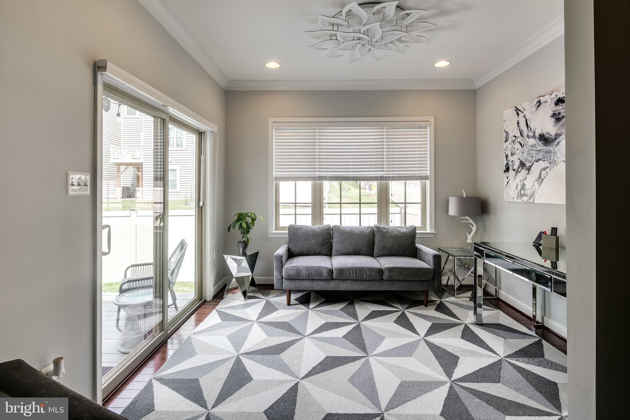 ADMIRALS RIDGE - Residential