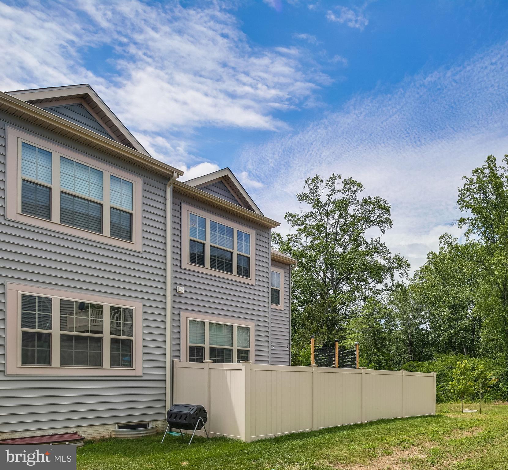 ADMIRALS RIDGE - Residential