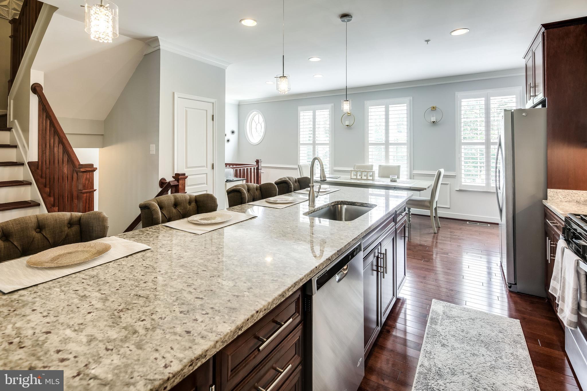 ADMIRALS RIDGE - Residential