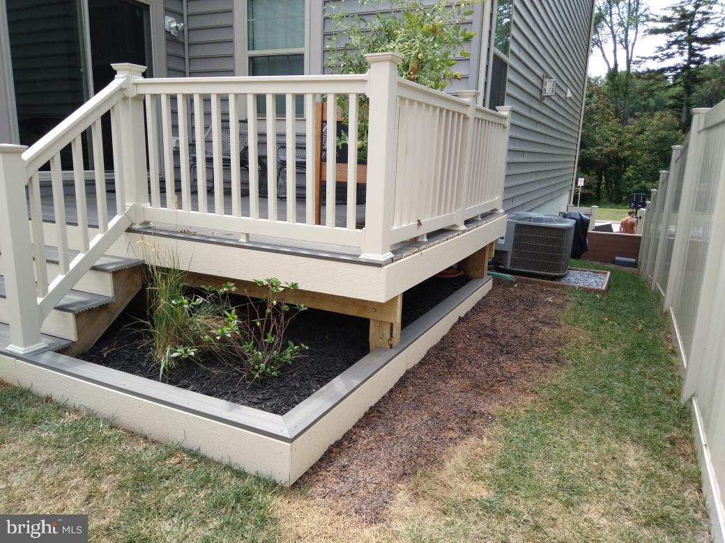 ADMIRALS RIDGE - Residential