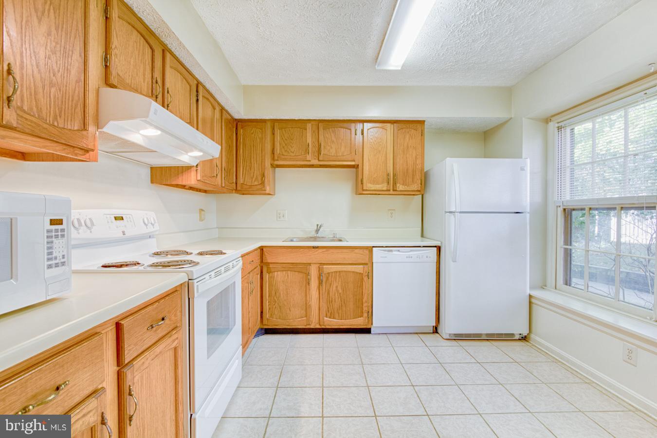 JEFFERSON GREEN - Residential Lease