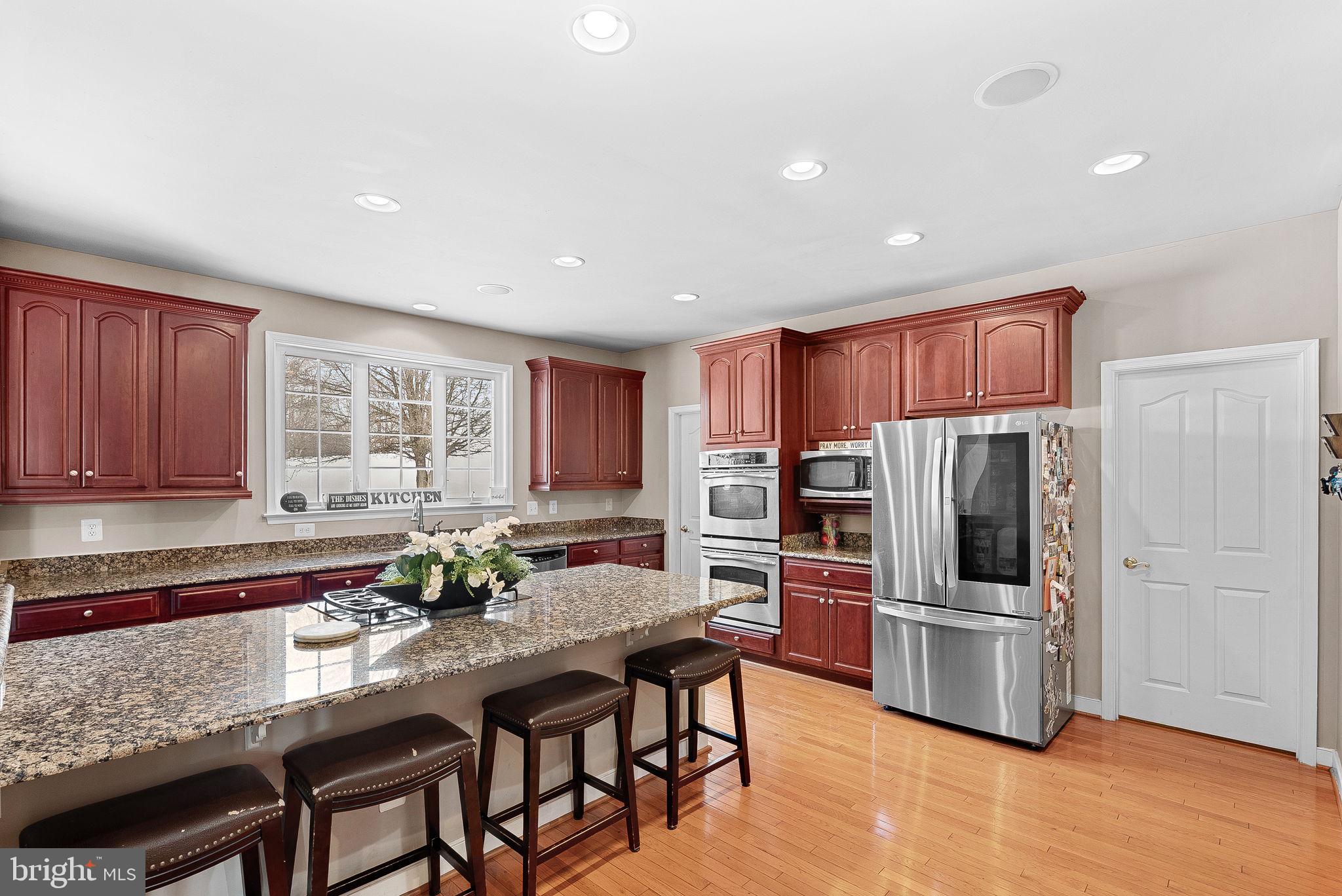 LEESBURG CROSSING - Residential