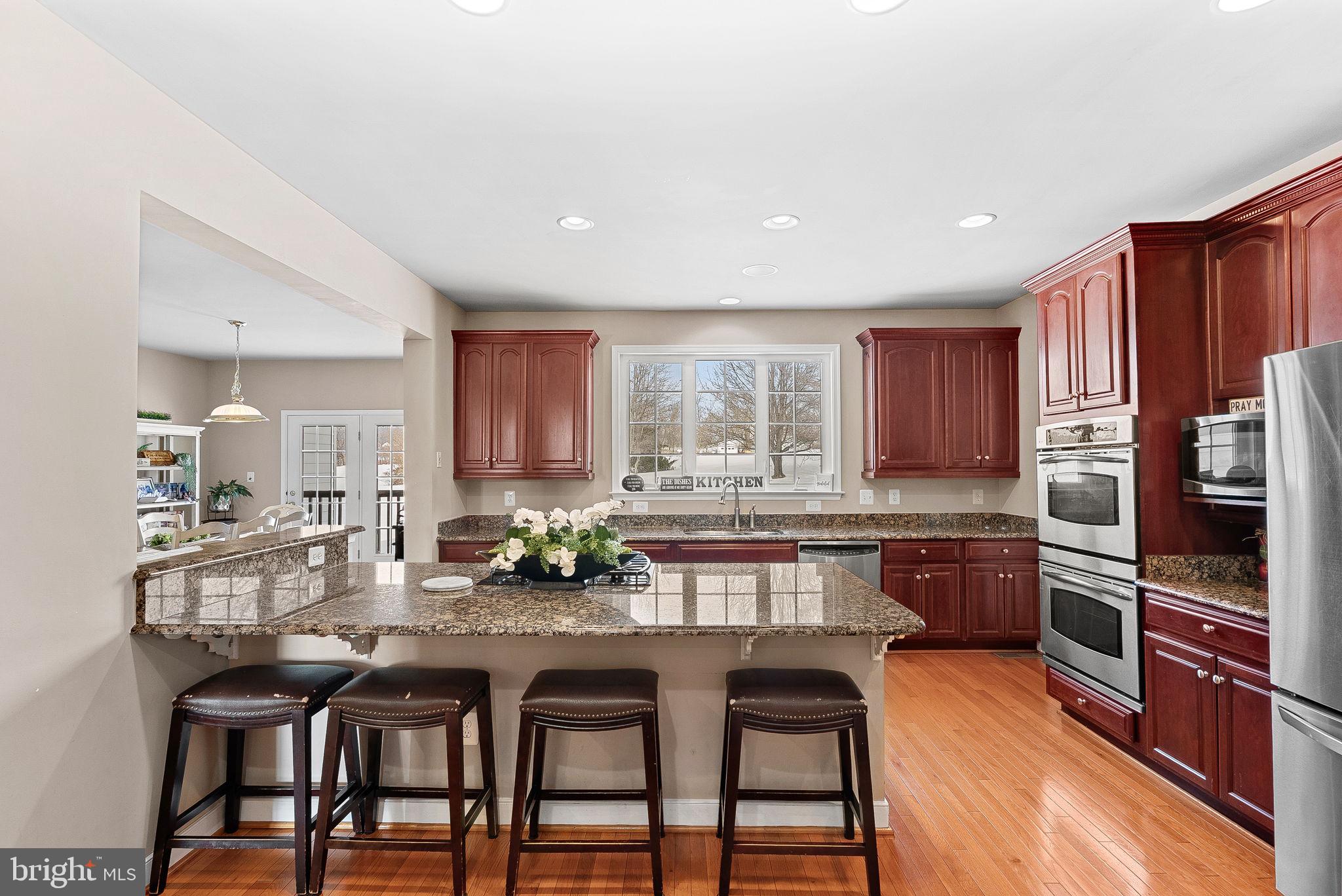 LEESBURG CROSSING - Residential