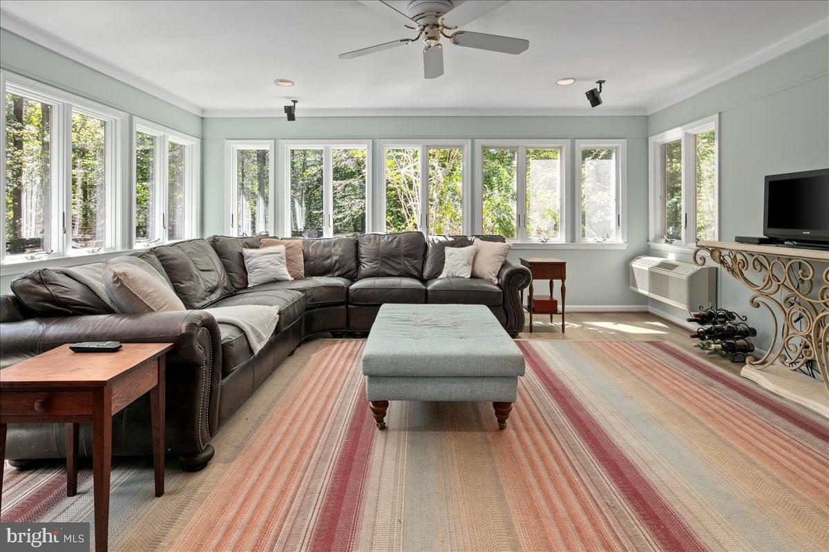 CLIFTON - Residential