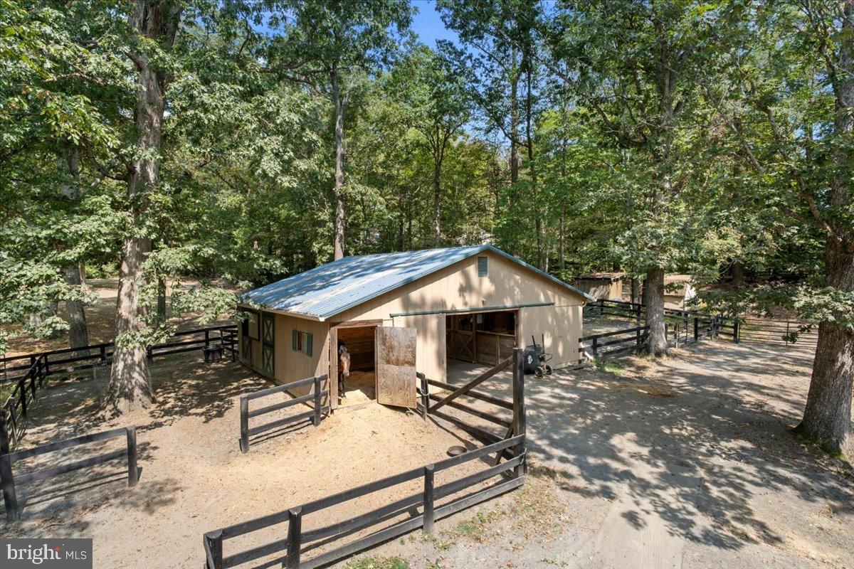 CLIFTON - Residential