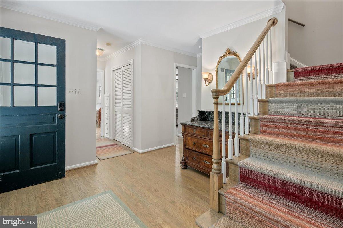 CLIFTON - Residential