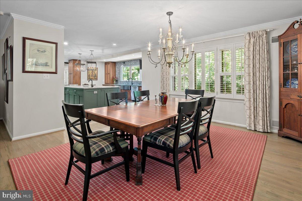 CLIFTON - Residential