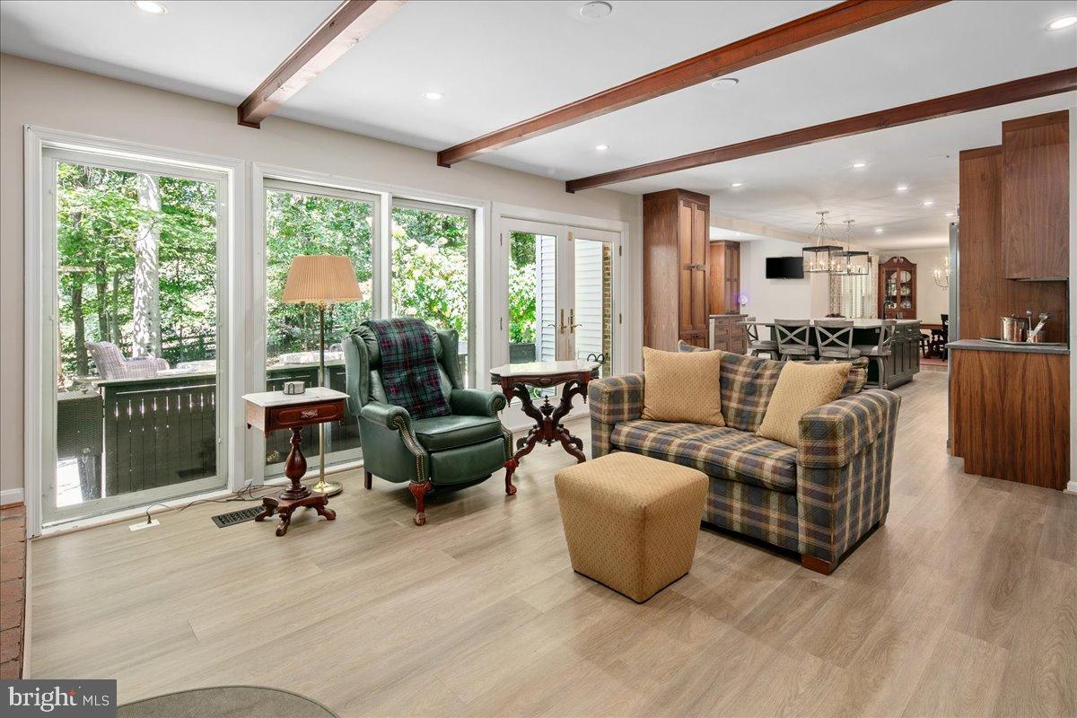 CLIFTON - Residential