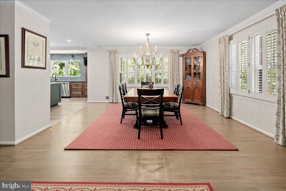 CLIFTON - Residential