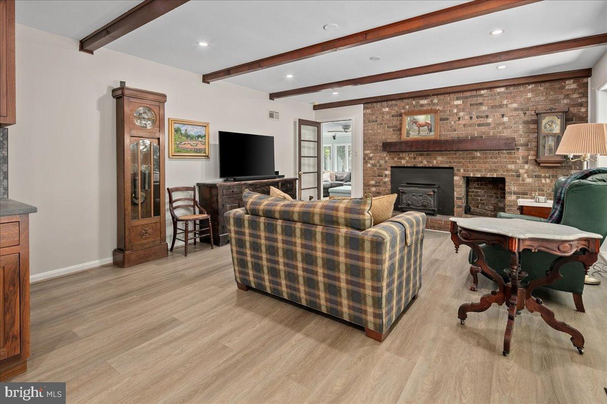 CLIFTON - Residential