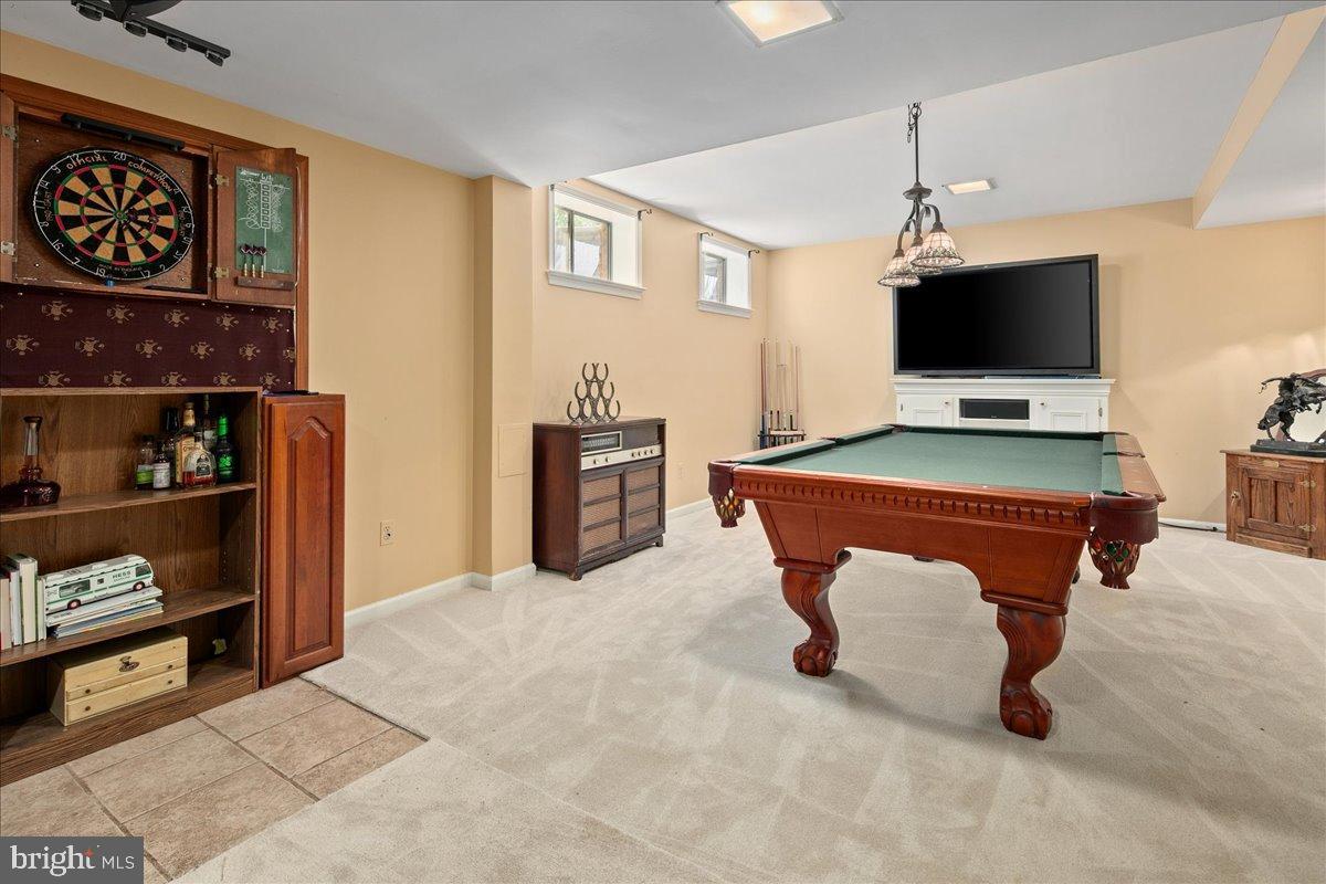 CLIFTON - Residential