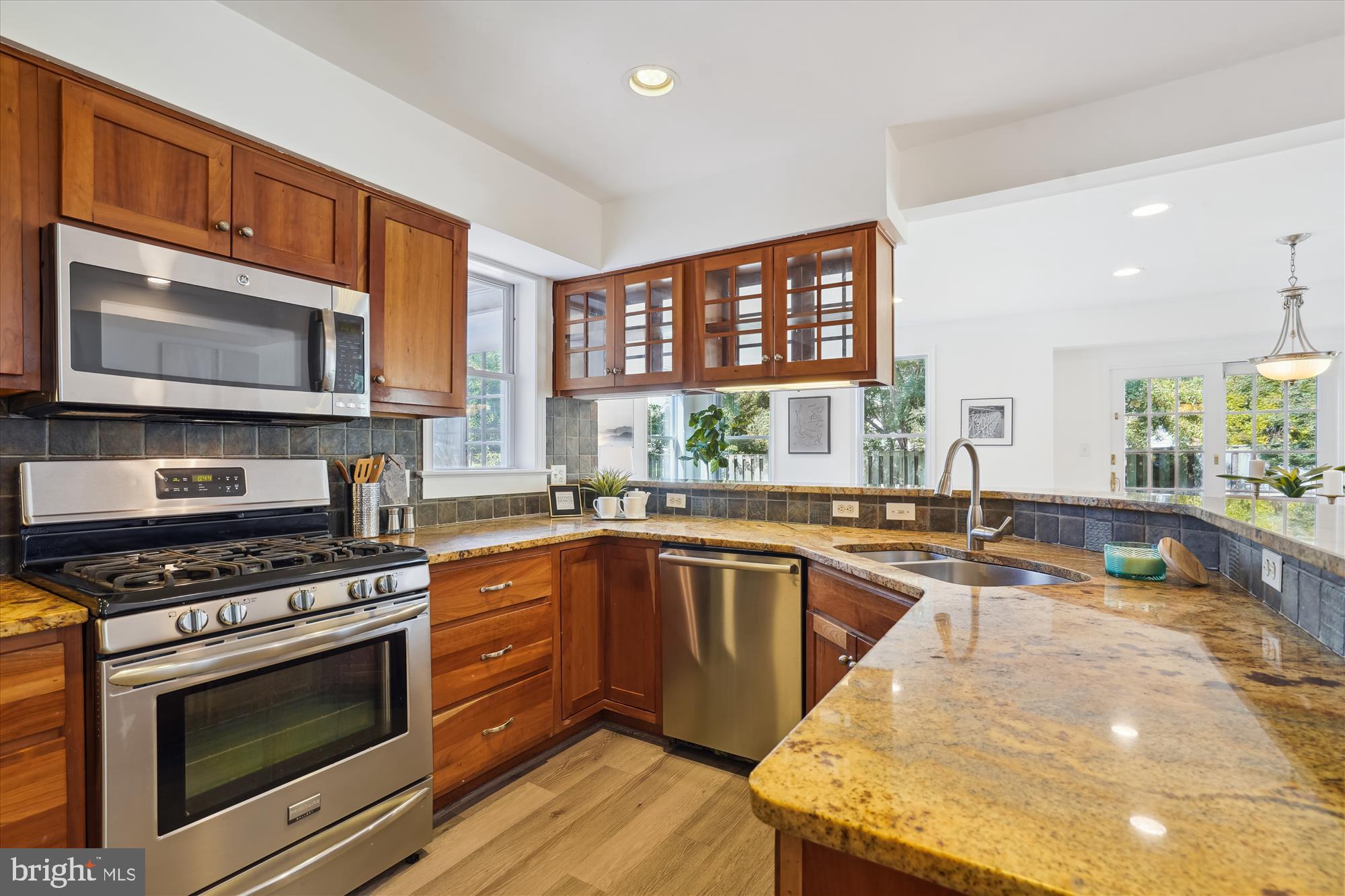 BARCROFT - Residential