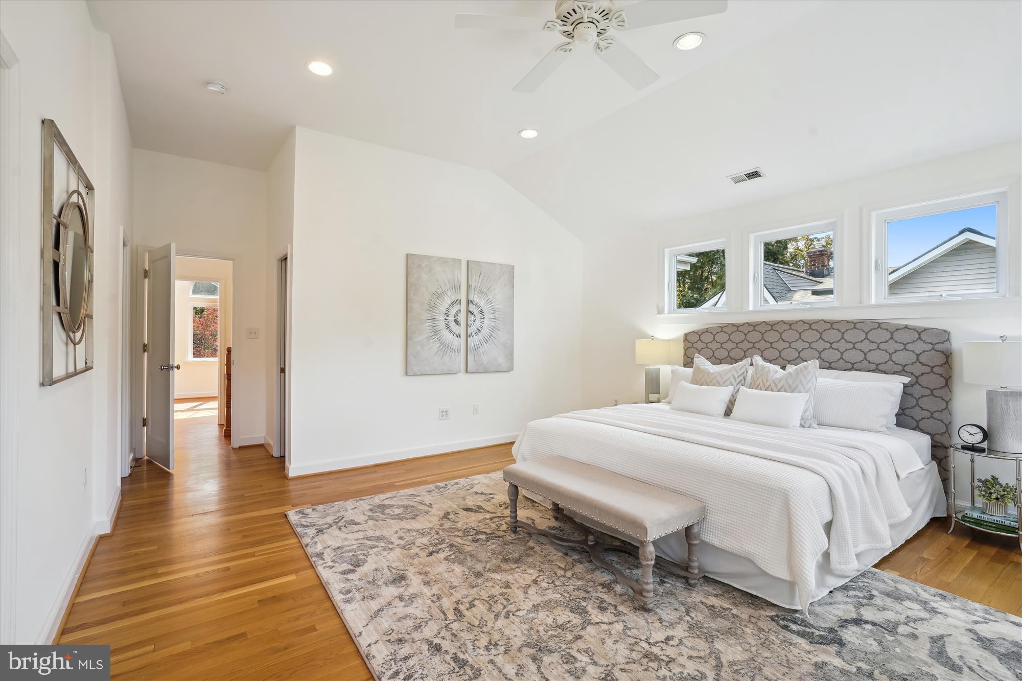 BARCROFT - Residential