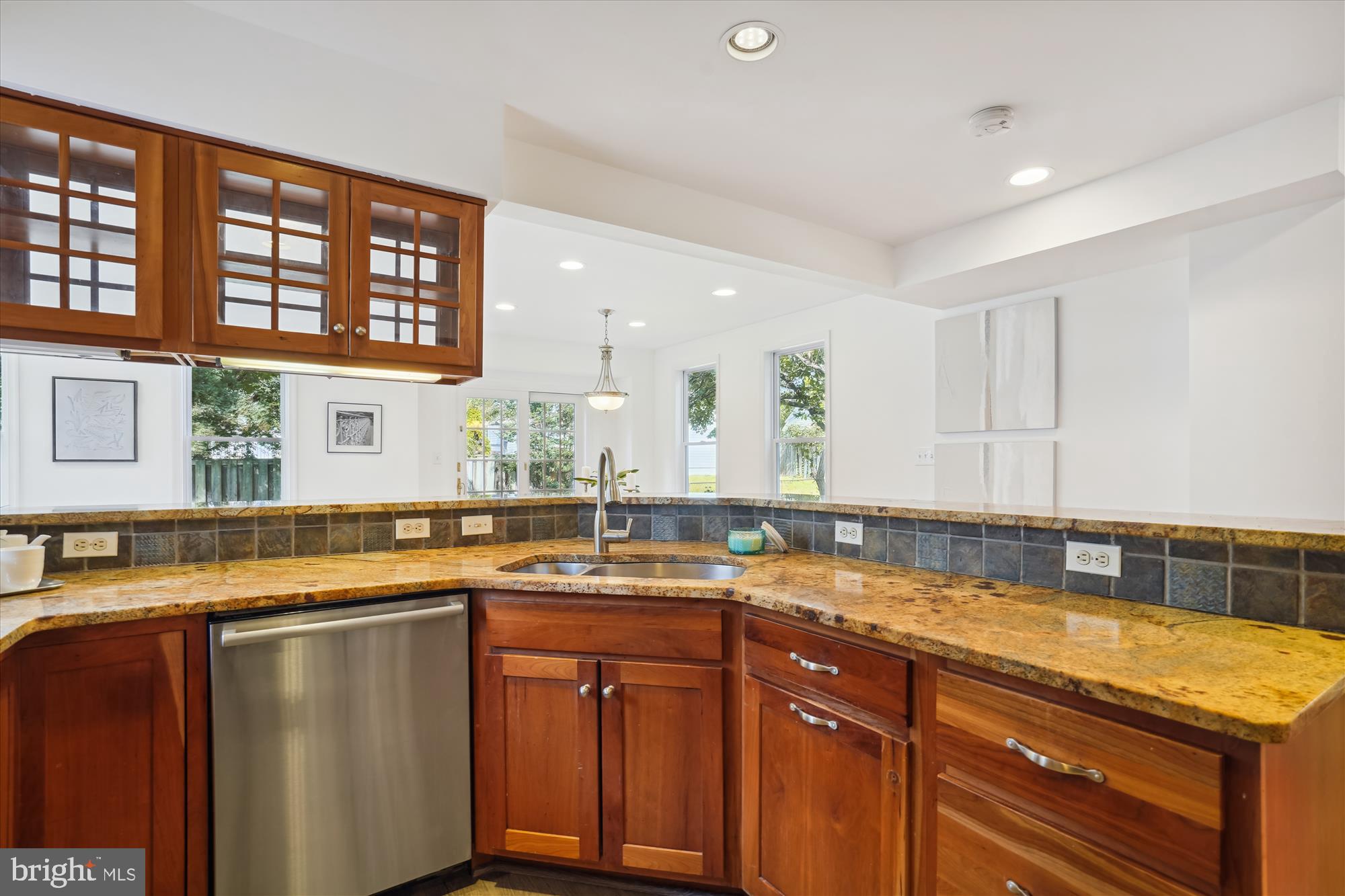 BARCROFT - Residential