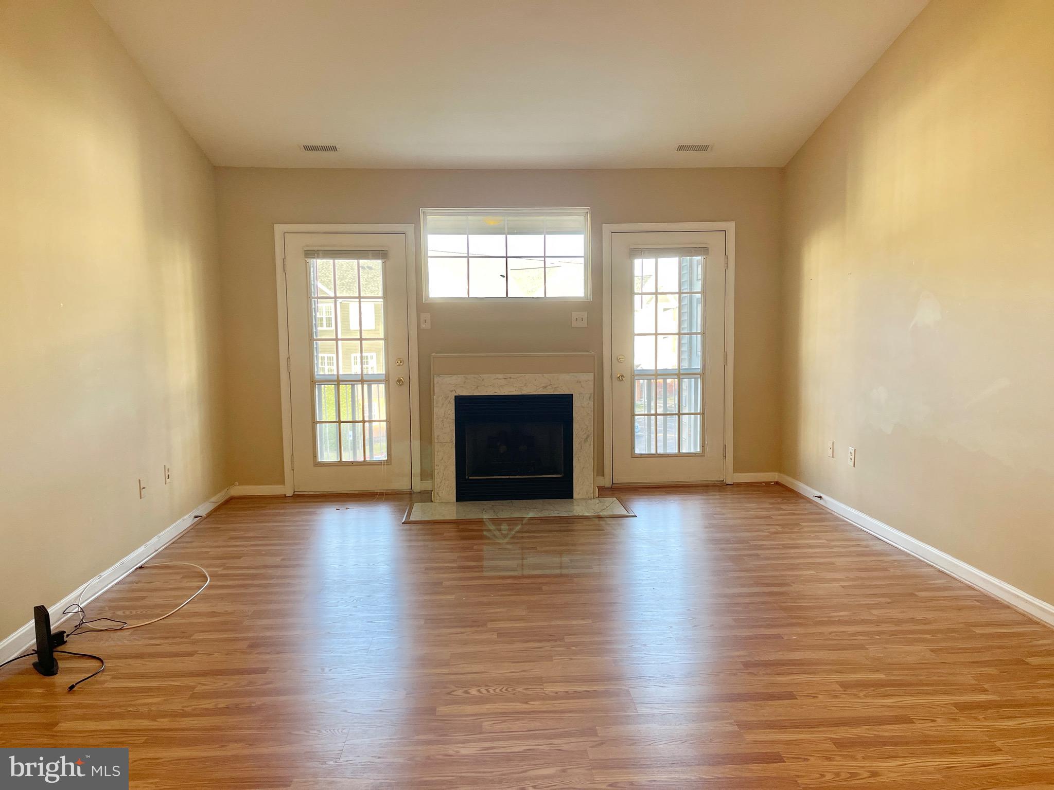 SEVEN OAKS - Residential Lease