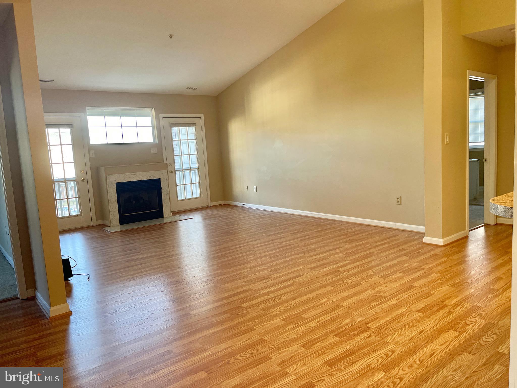 SEVEN OAKS - Residential Lease