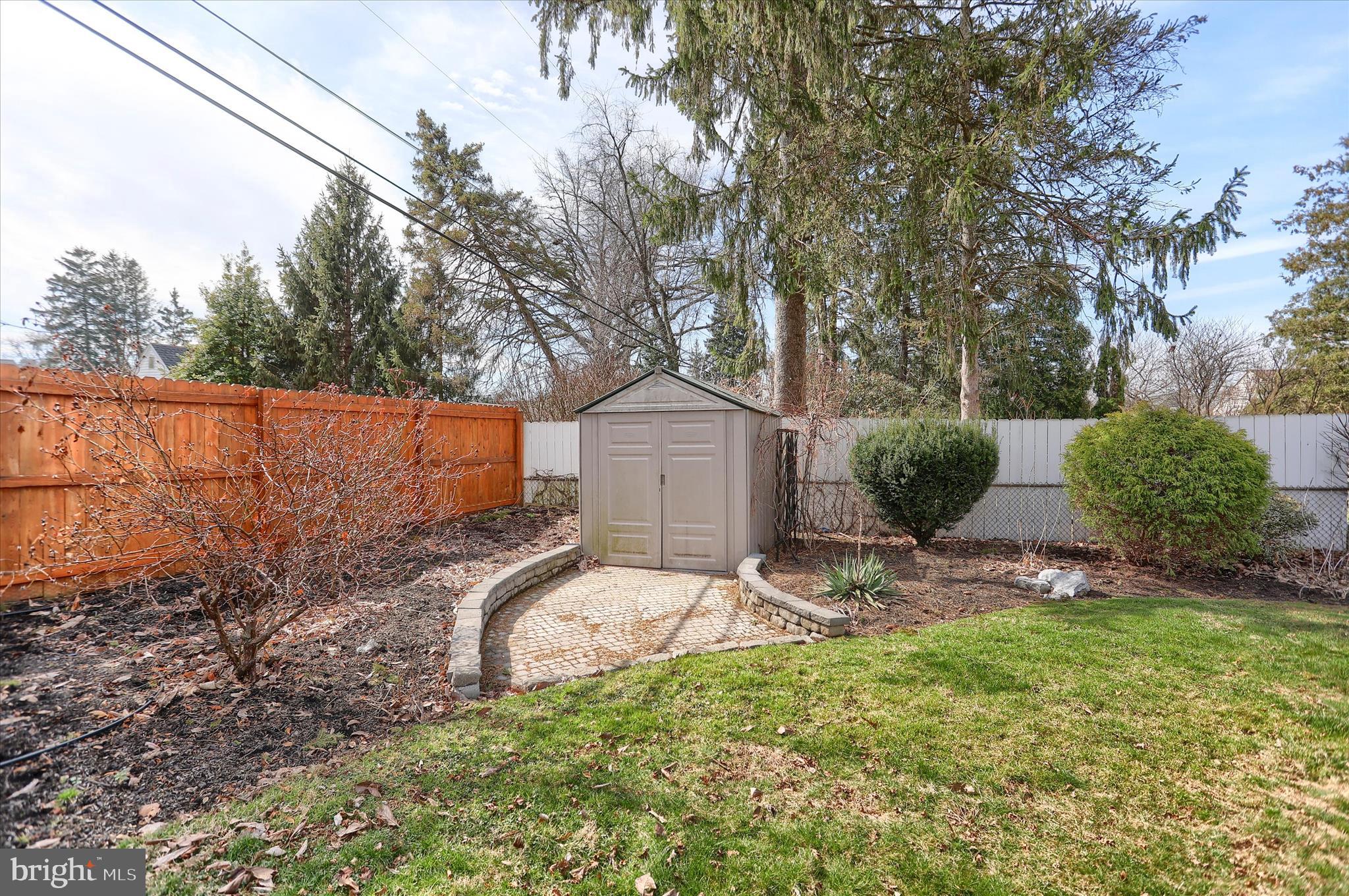 CHATHAM VILLAGE - Residential