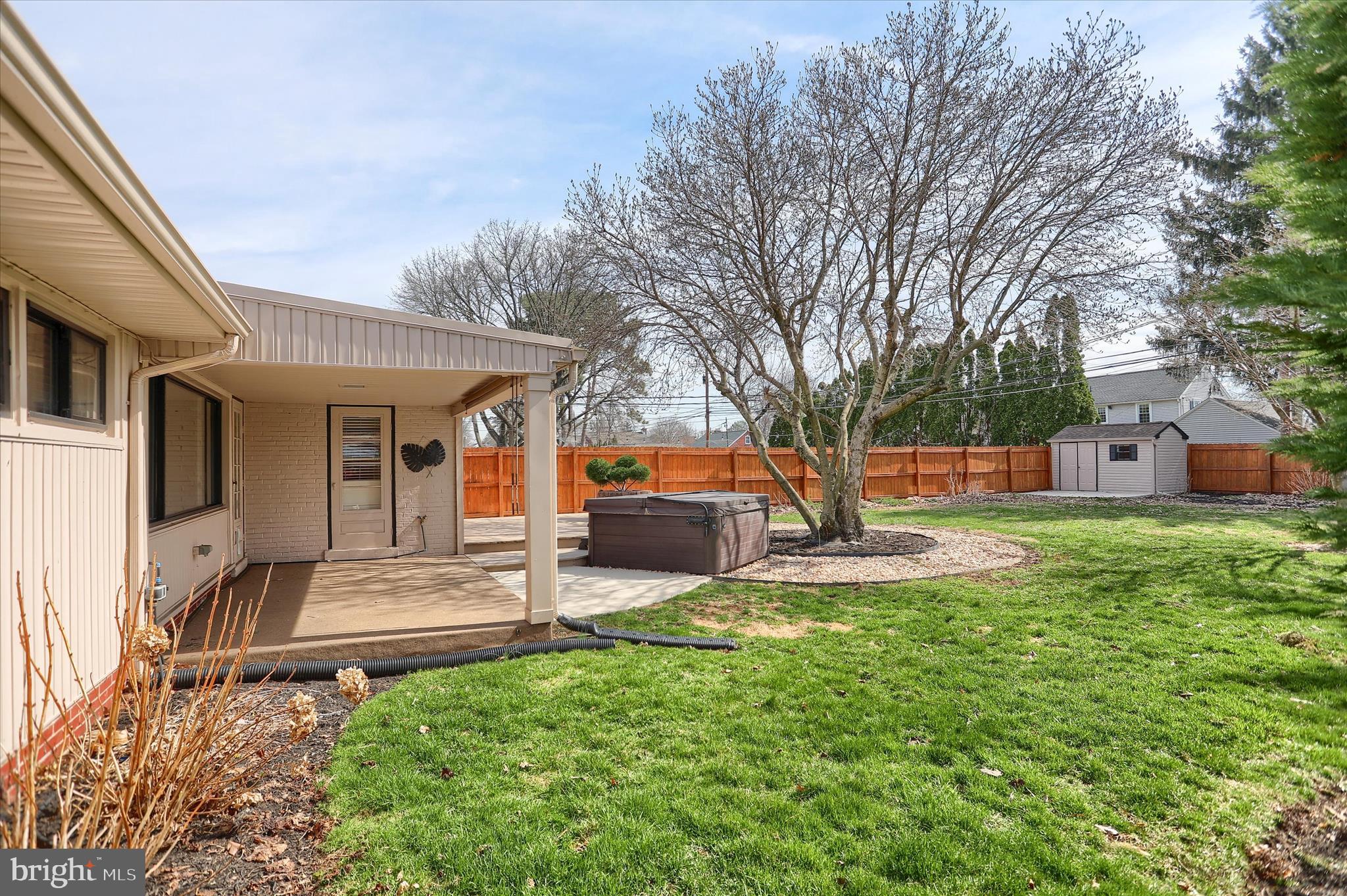 CHATHAM VILLAGE - Residential