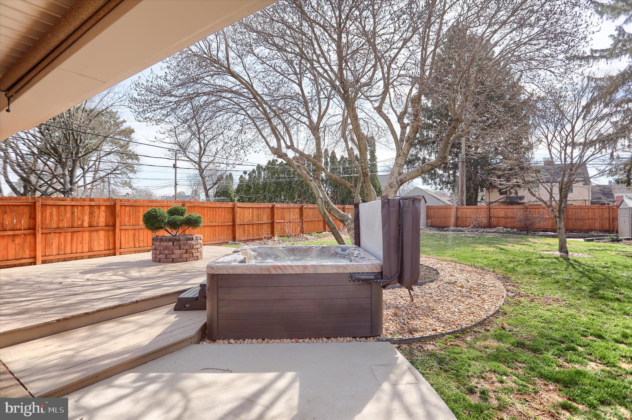 CHATHAM VILLAGE - Residential