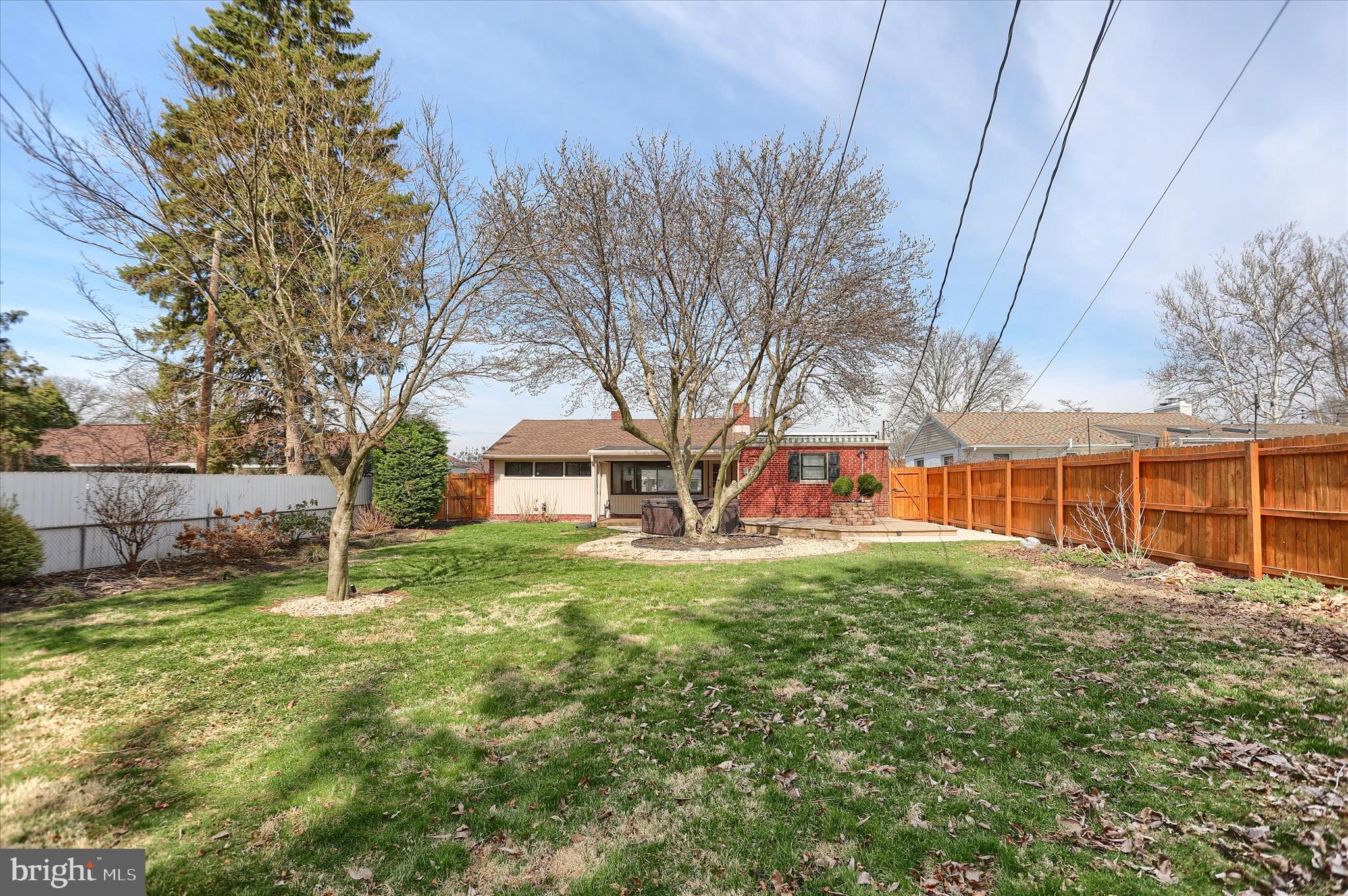 CHATHAM VILLAGE - Residential