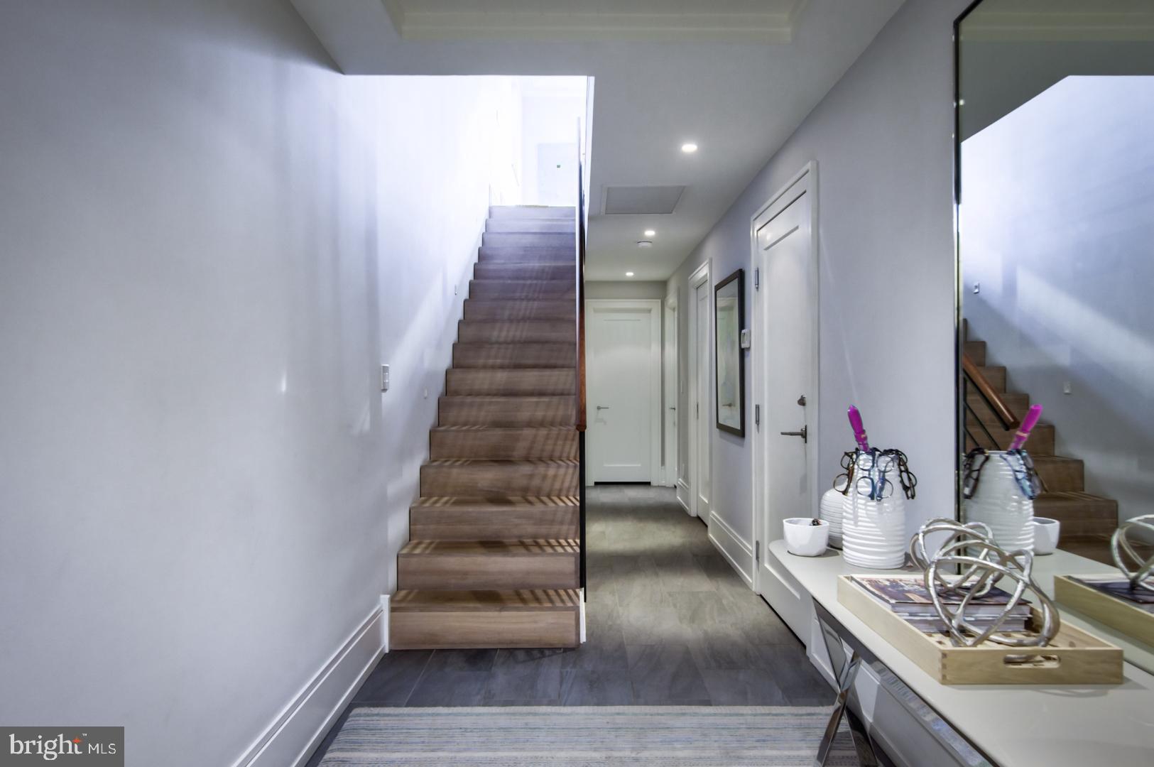247 S VAN PELT STREET