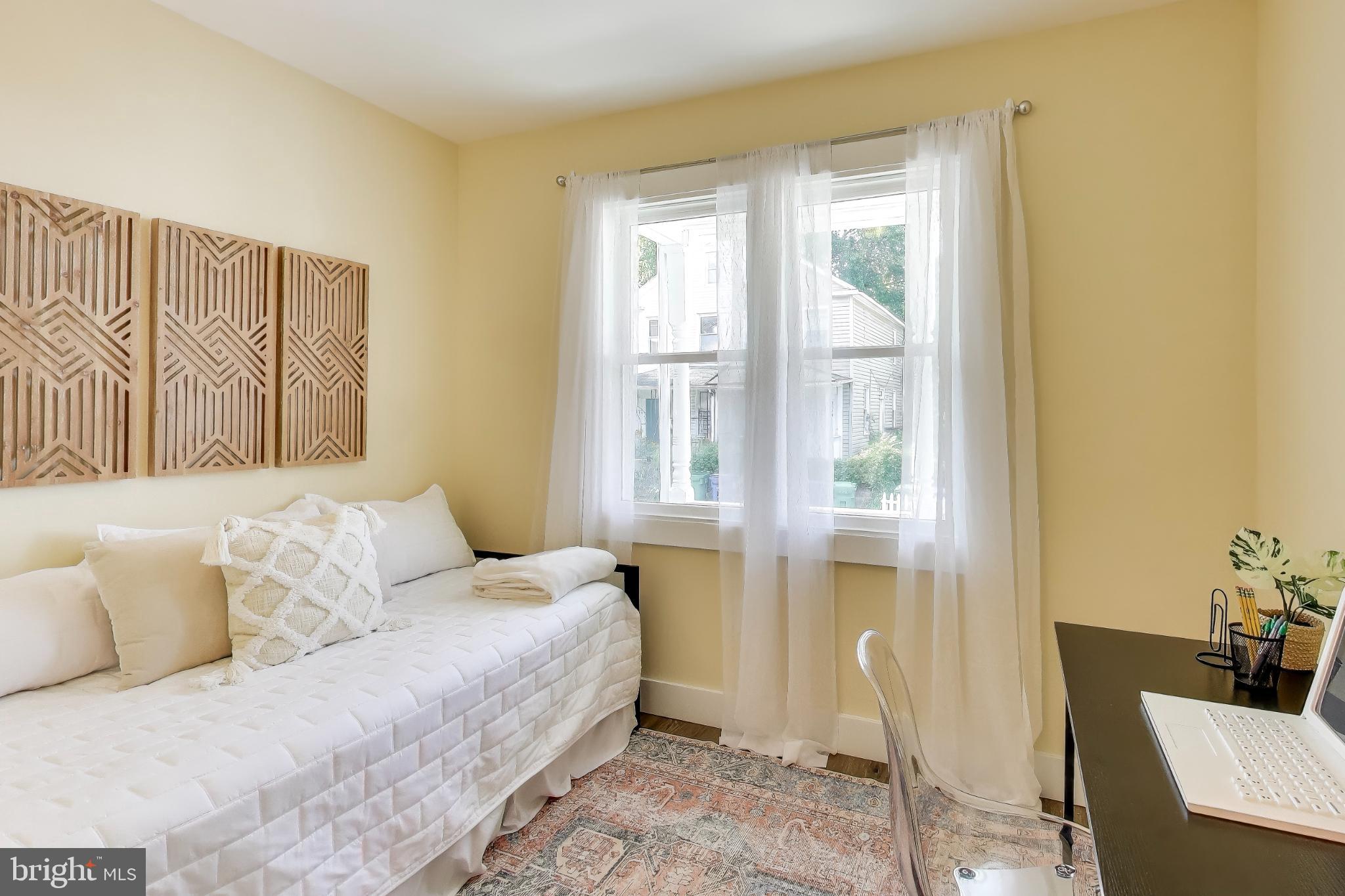 HAMPDEN HISTORIC DISTRICT - Residential