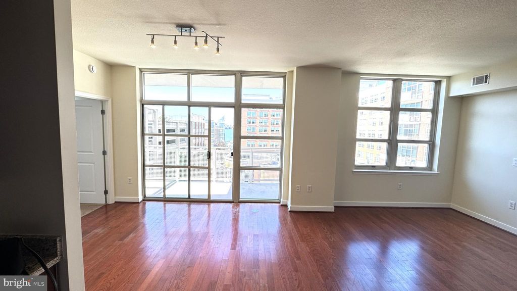 Photo of 157 Fleet Street #516, OXON HILL, MD 20745 (MLS # MDPG2178700)