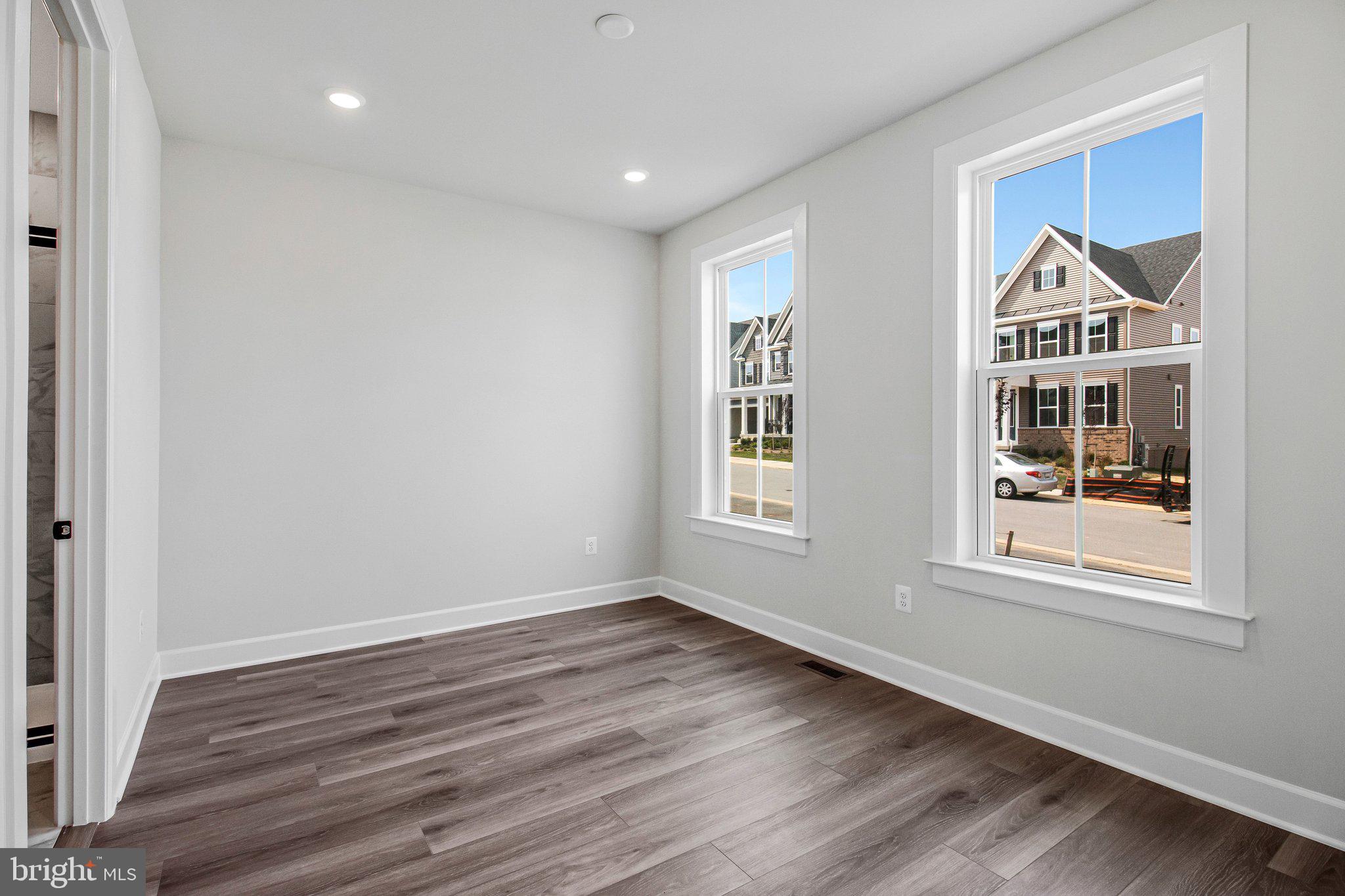1423 CRANESBILL LANE