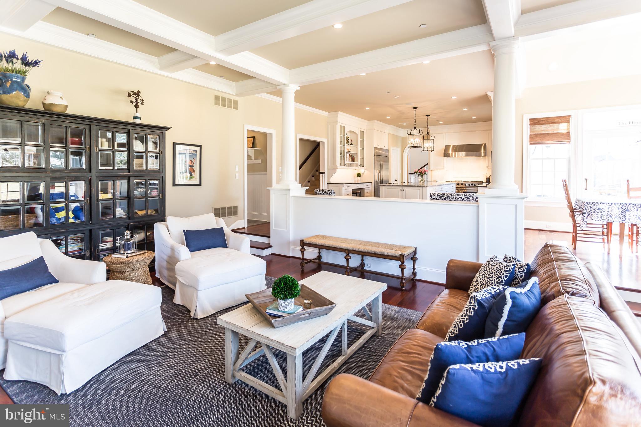 WHITE HORSE - Residential