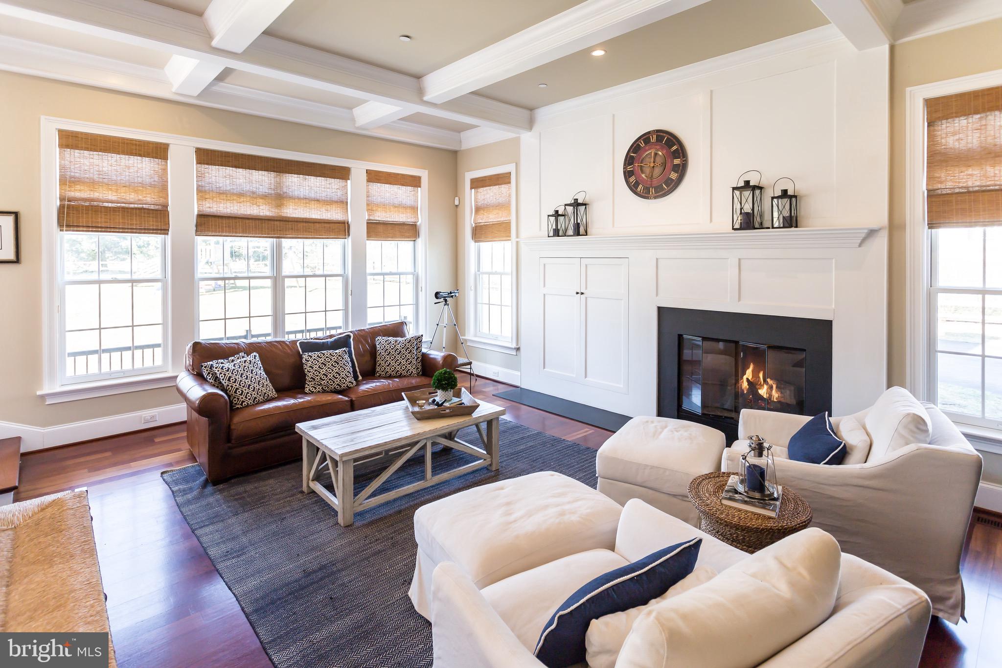 WHITE HORSE - Residential