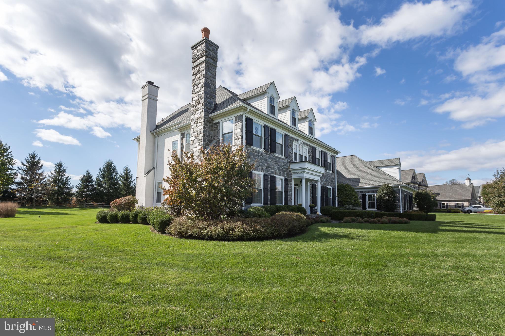 WHITE HORSE - Residential