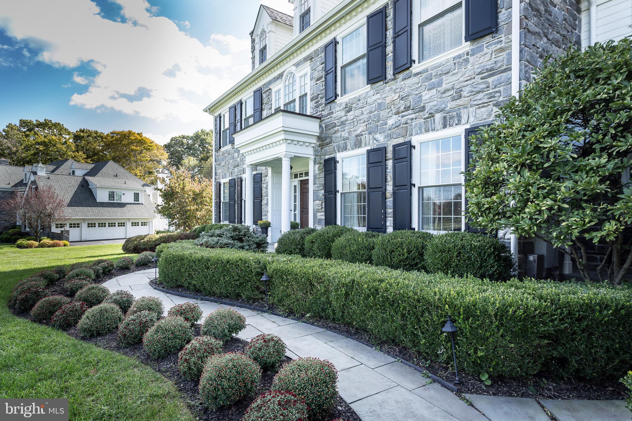 WHITE HORSE - Residential