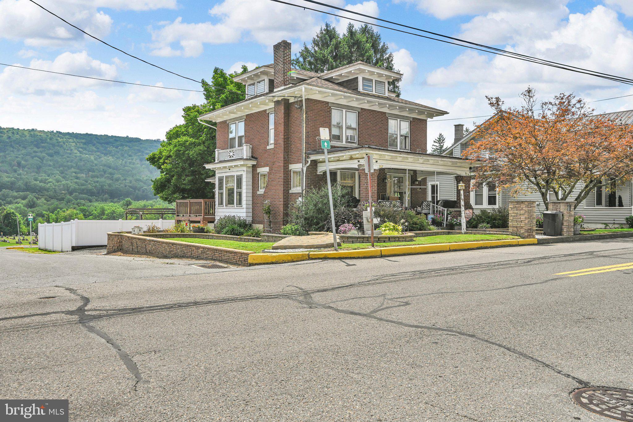 623 POTTSVILLE STREET