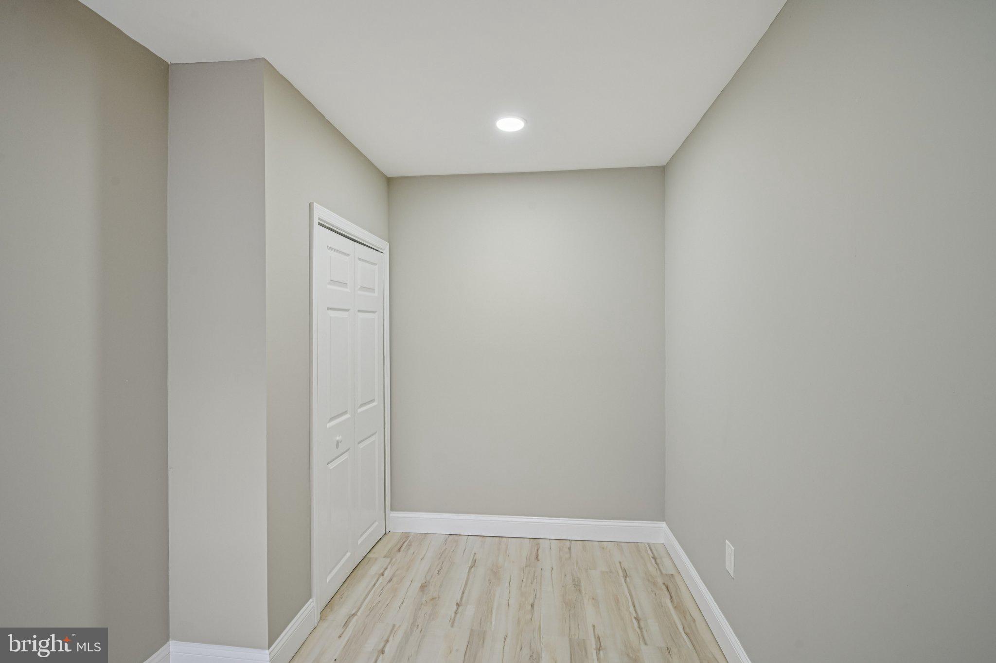 NORRIS SQUARE - Residential