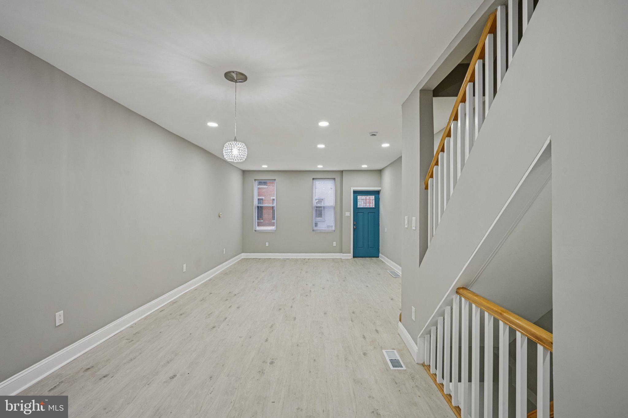 NORRIS SQUARE - Residential