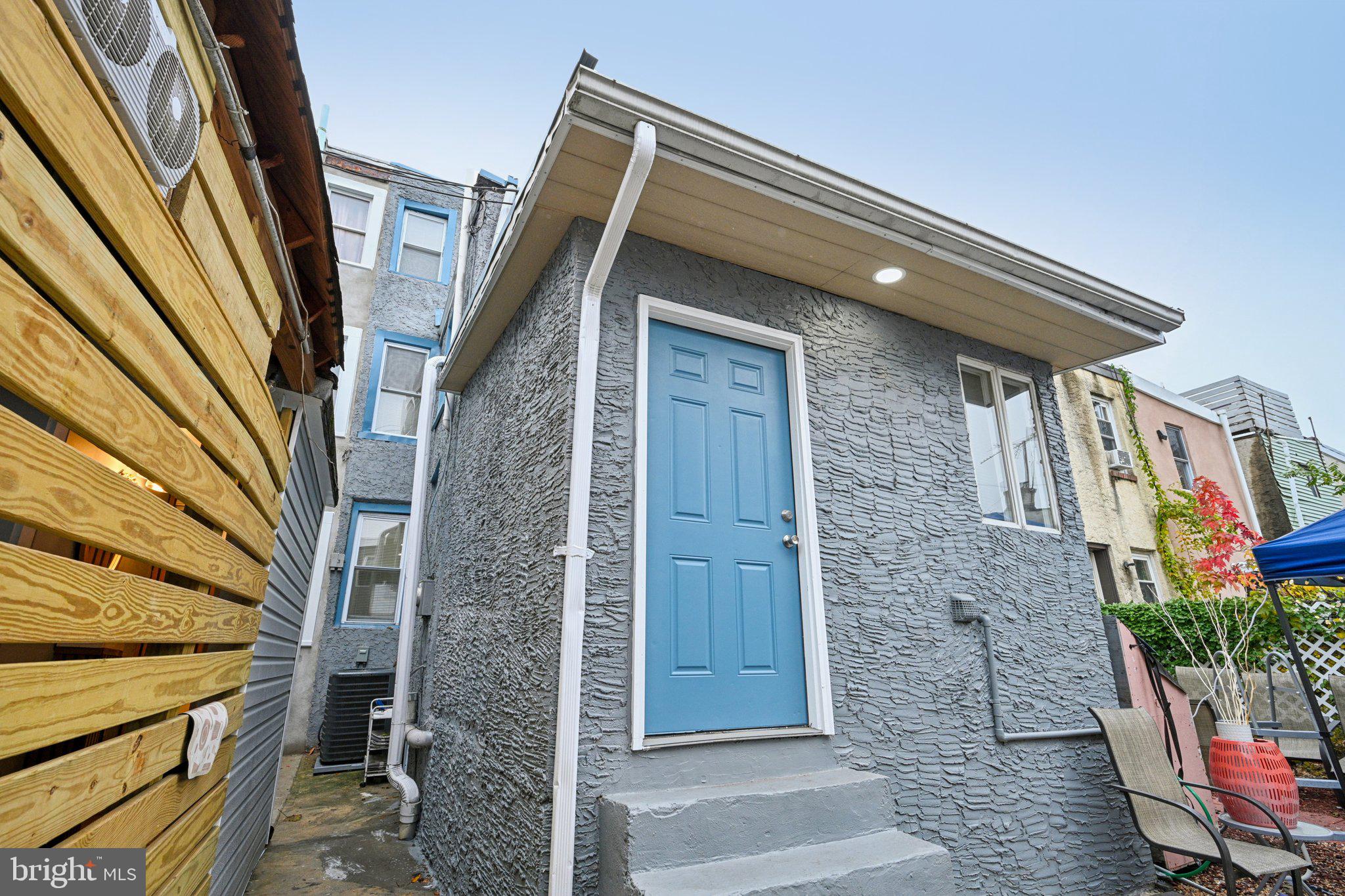 NORRIS SQUARE - Residential