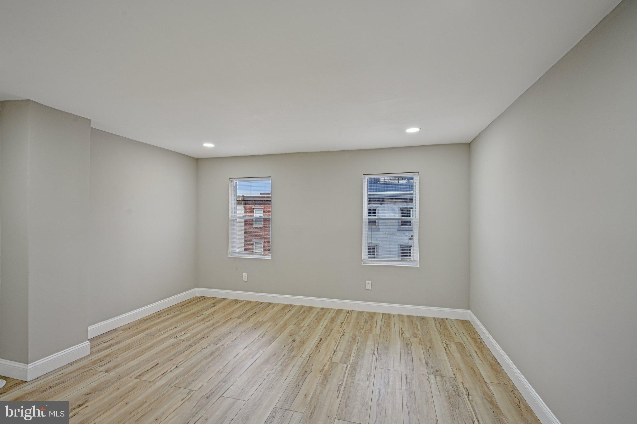 NORRIS SQUARE - Residential