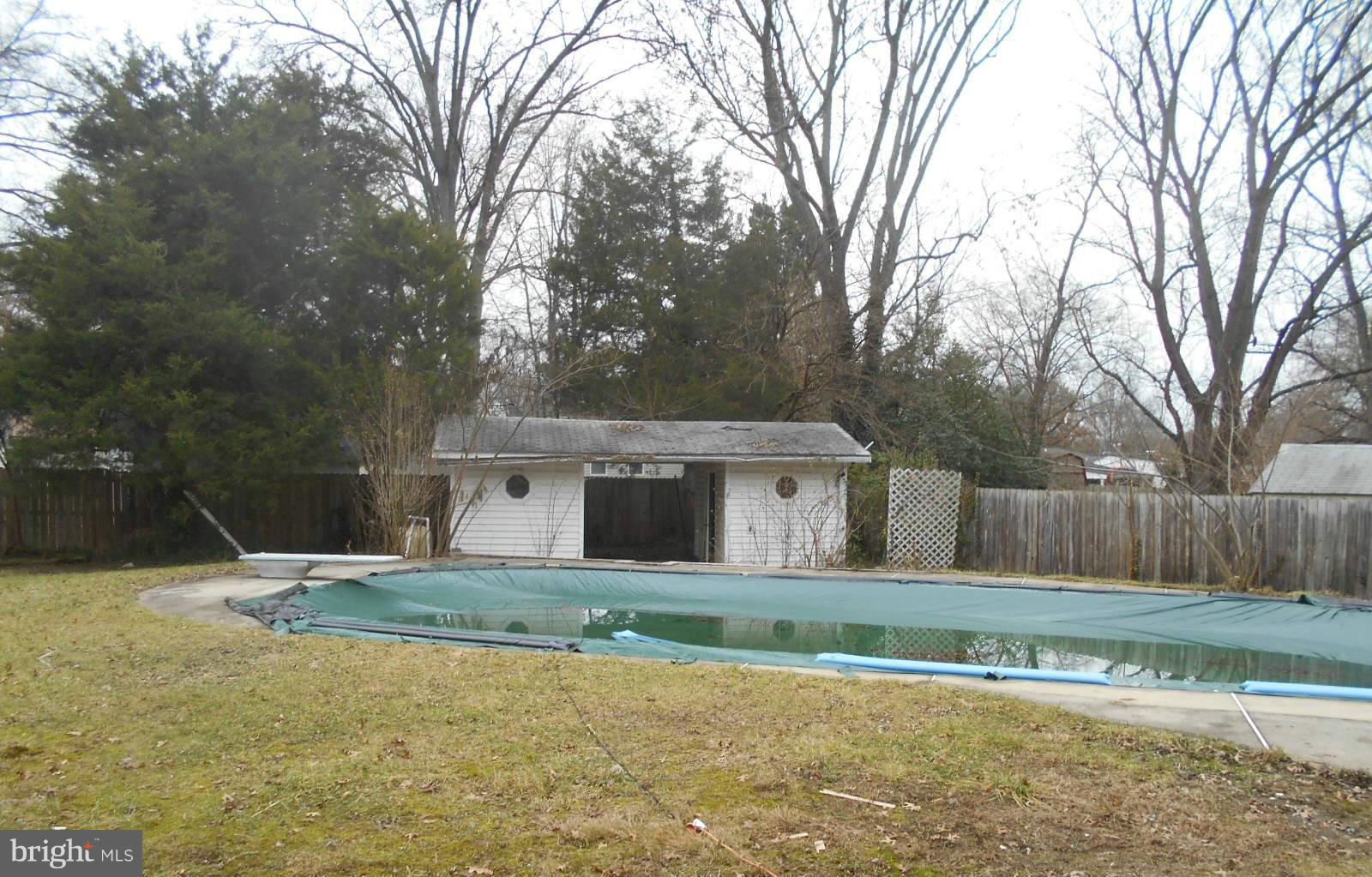 MT VERNON WOODS - Residential