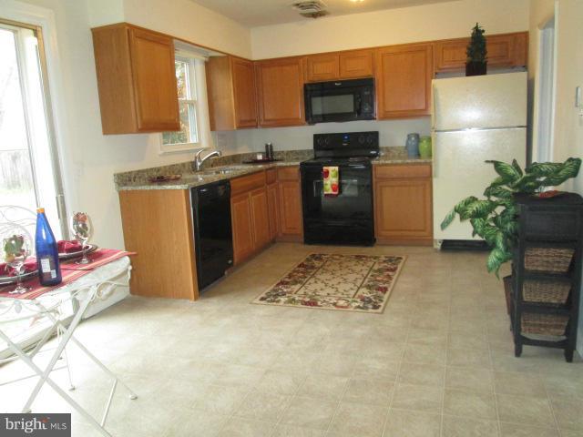 MT VERNON WOODS - Residential
