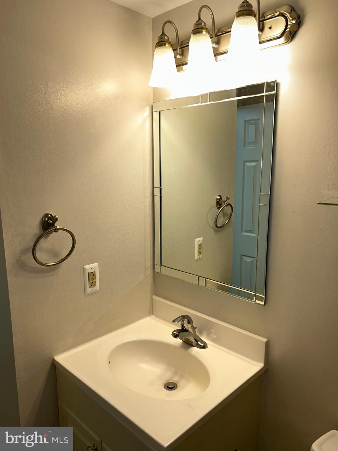 GARDENS OF CRESTWOOD VILLAGE - Residential Lease