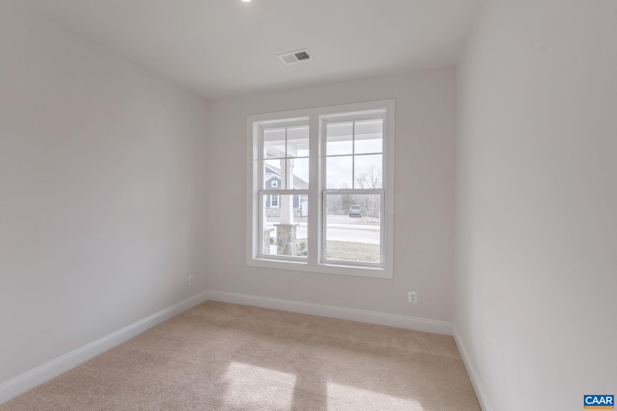 SPRING CREEK - Residential