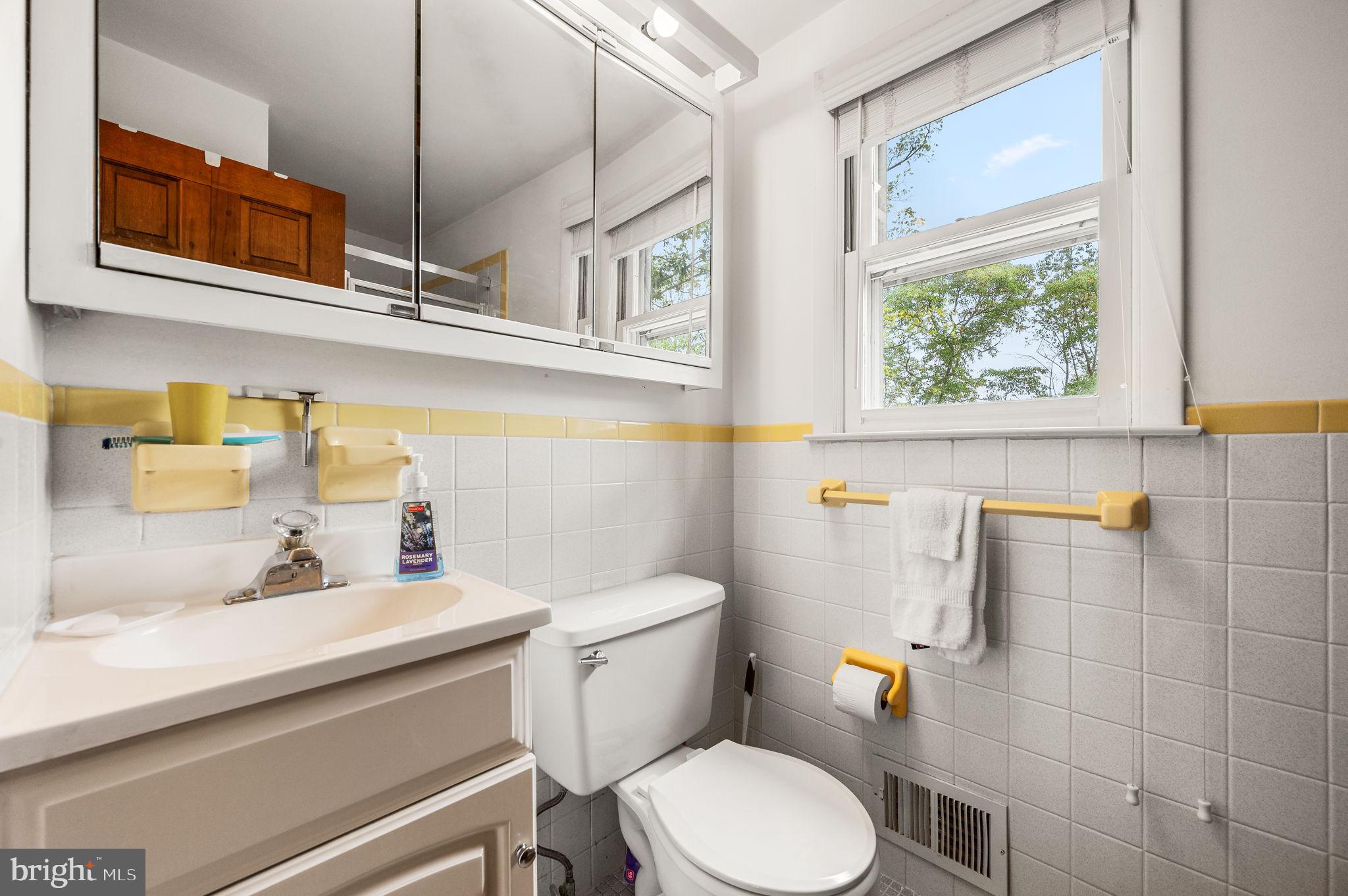 FOX VALLEY - Residential