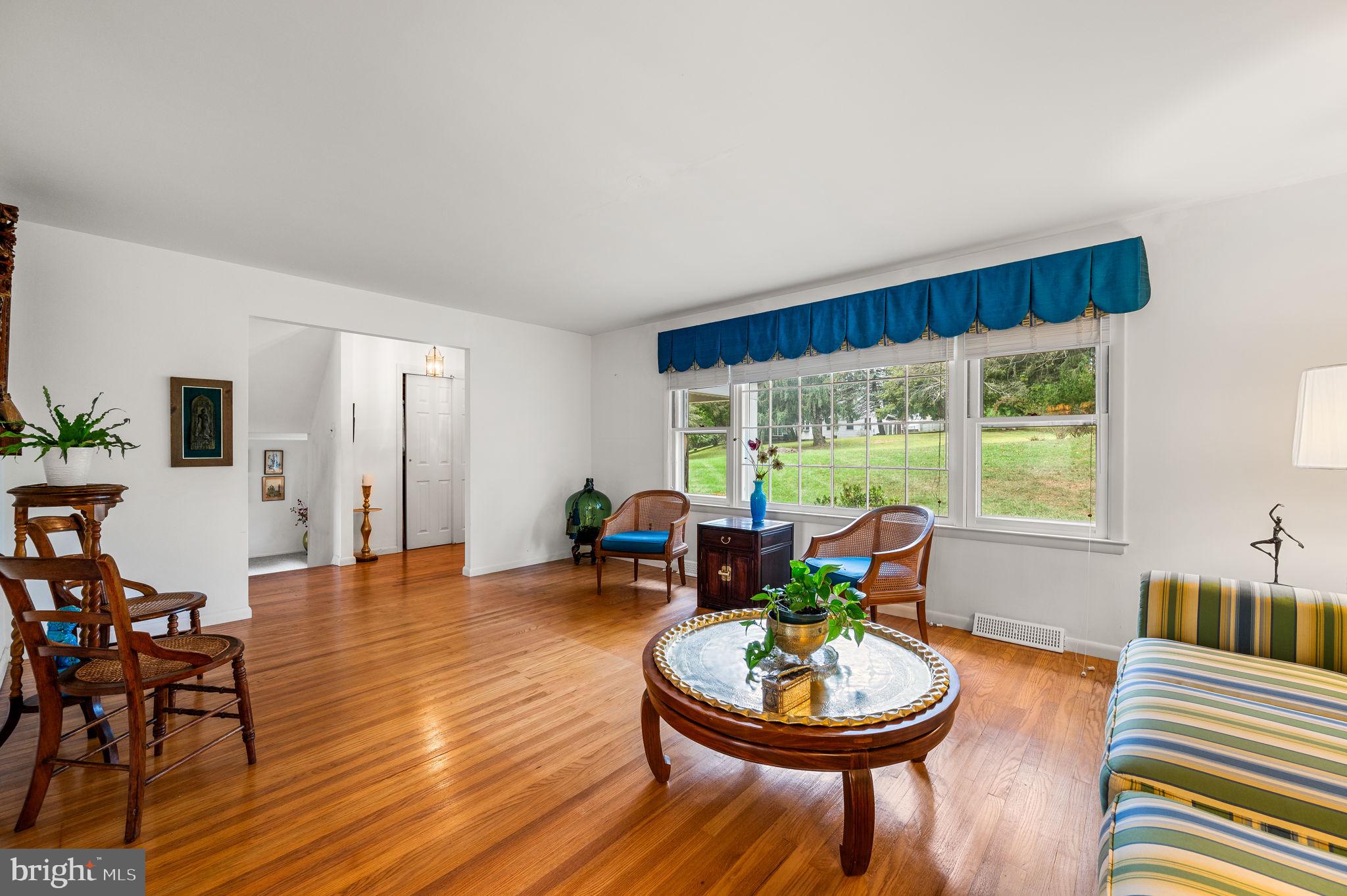 FOX VALLEY - Residential