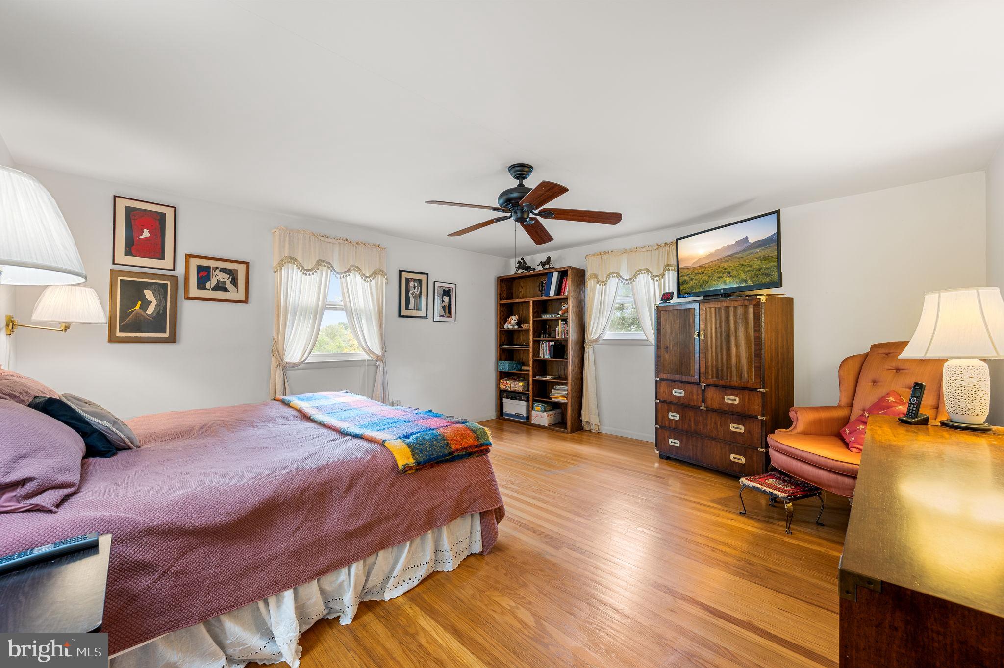 FOX VALLEY - Residential