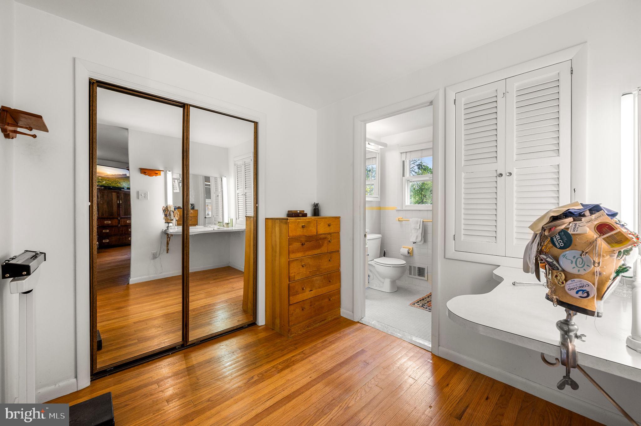 FOX VALLEY - Residential