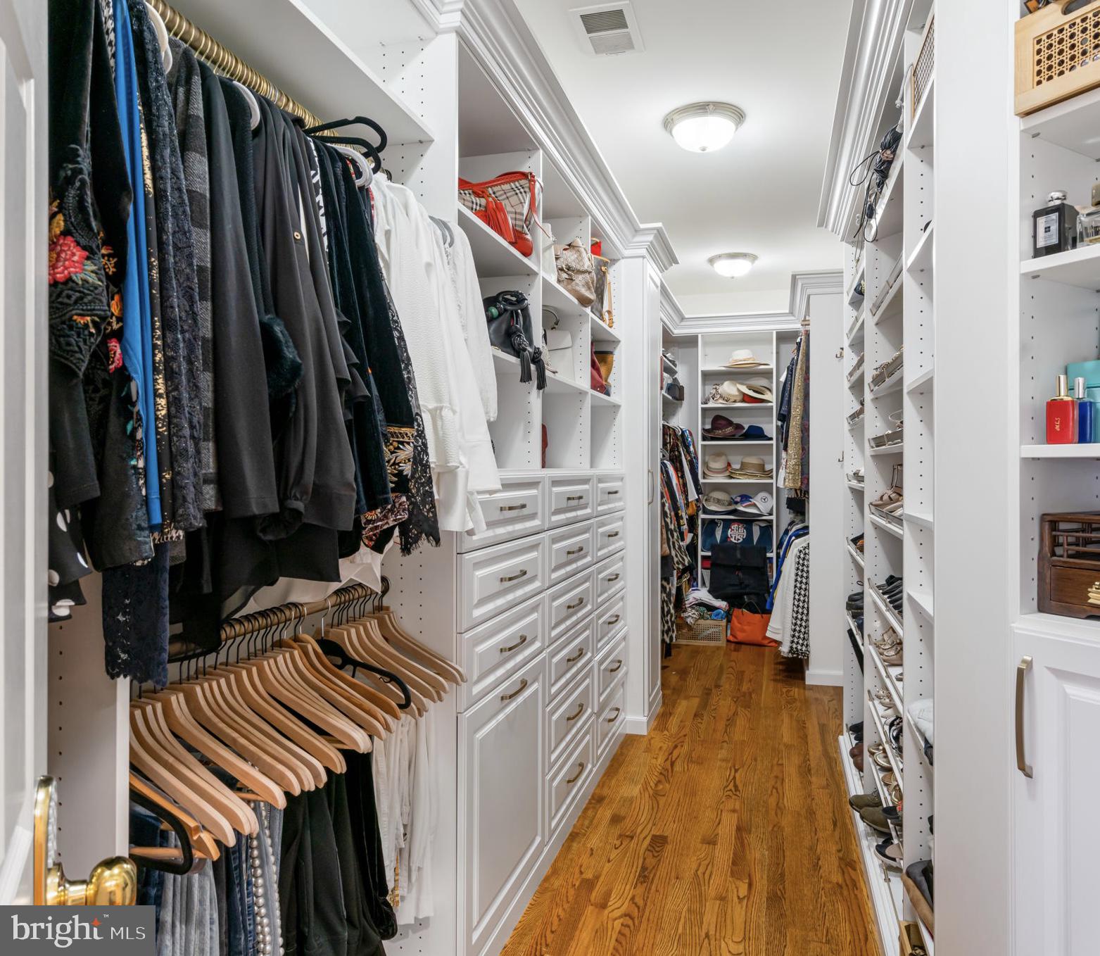 BRYAN POND - Residential