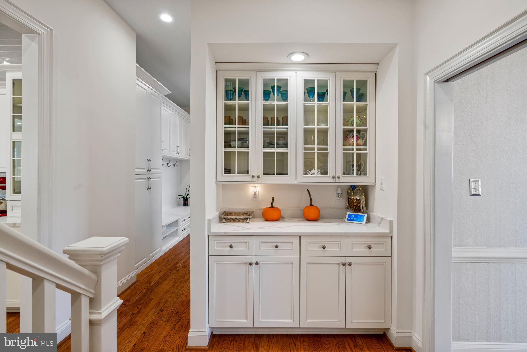 BRYAN POND - Residential