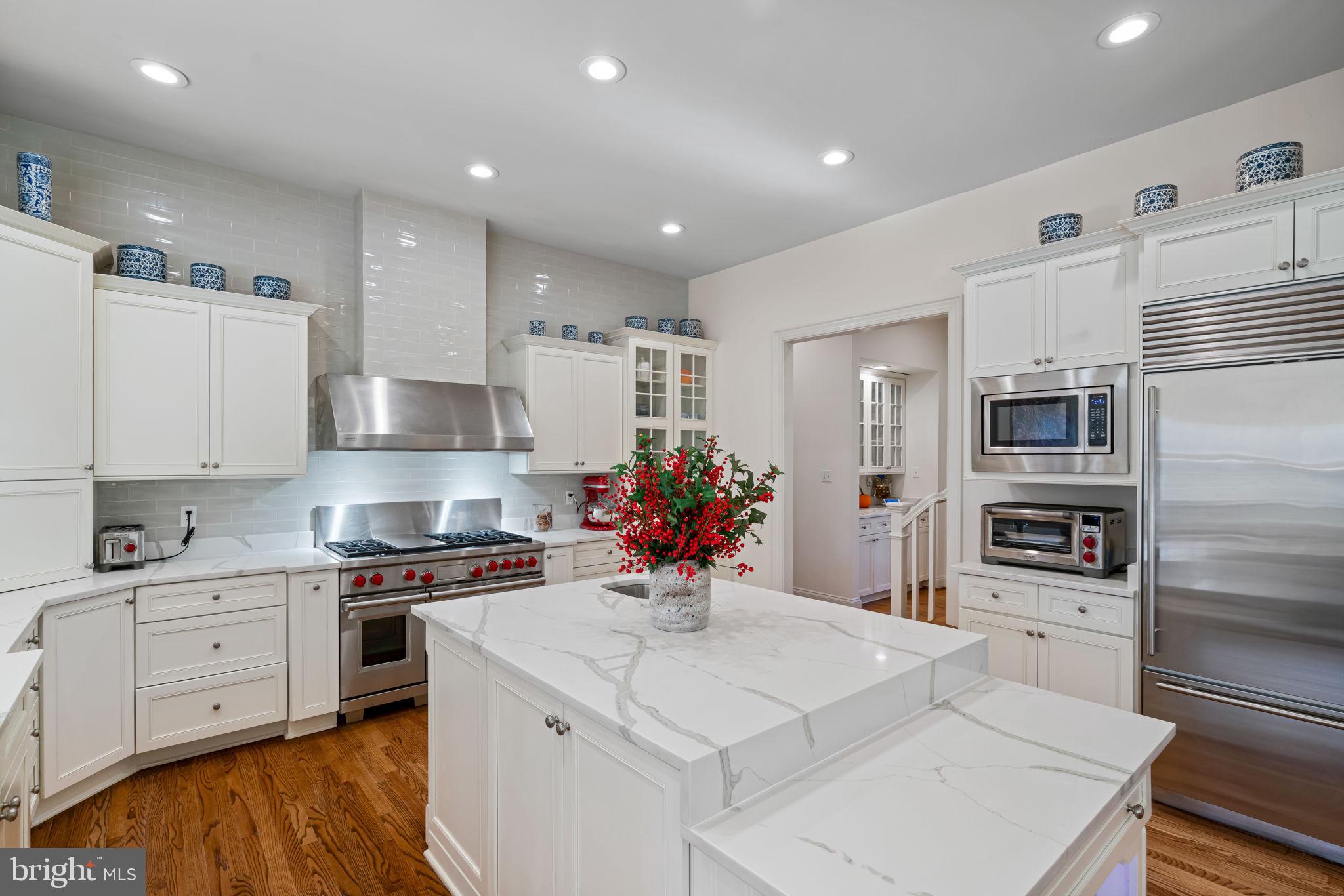 BRYAN POND - Residential